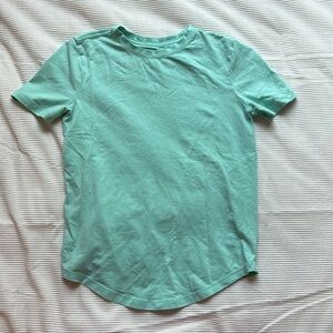 Lululemon love tee in cool mint, size 0
